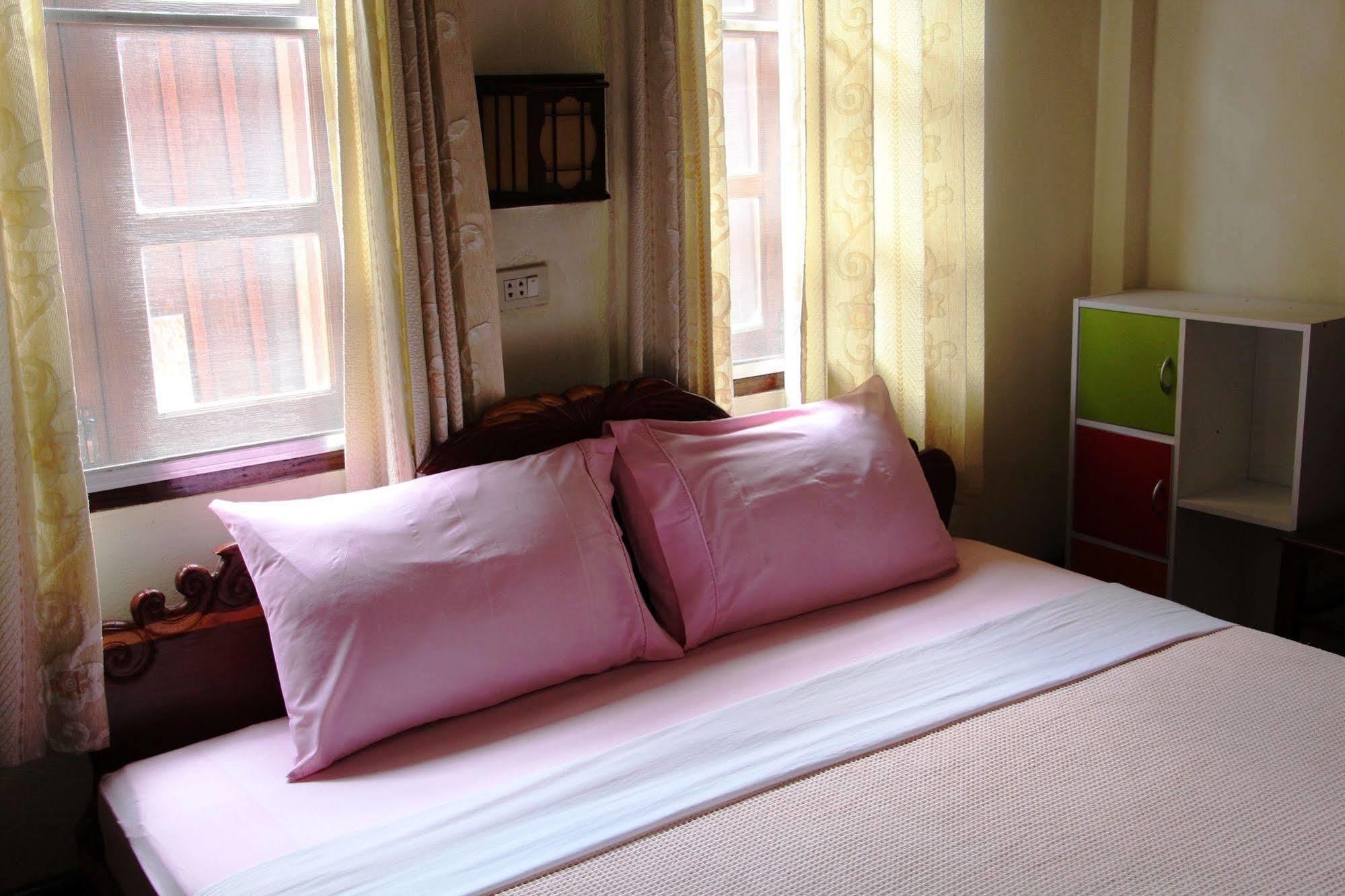 Thida Guesthouse Luang Prabang Ngoại thất bức ảnh